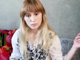 floralporn nude on Live Cam Girls Room