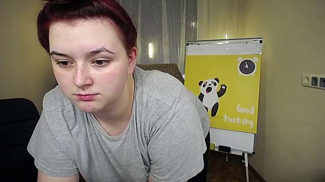 GabbySmol naked stripping on cam for live sex video chat