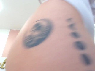 L, ía Luhan? nude on Live Cam Girls Room