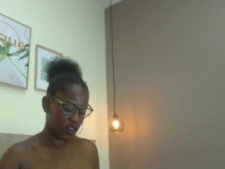 Linda, ♥ nude on Live Cam Girls Room