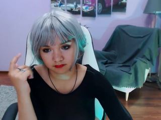 LucyMoren nude on Live Cam Girls Room