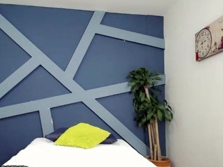 Marianna12 nude on Live Cam Girls Room