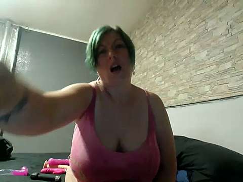 Moon_sex naked stripping on cam for live sex video chat