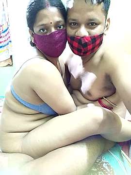 nexcouple naked stripping on cam for live sex video chat