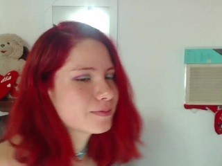 Pauline-Rose nude on Live Cam Girls Room