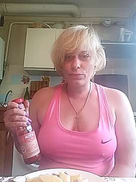 Tati_Sun_69 naked stripping on cam for live sex video chat