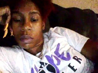 Yvonne nude on Live Cam Girls Room