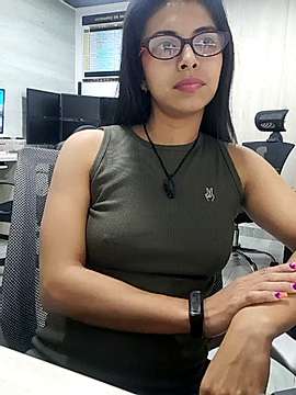 _bunny_naugthy naked stripping on cam for live sex video chat