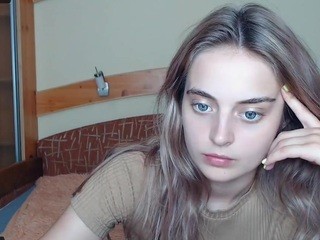 CarolineWest nude on Live Cam Girls Room