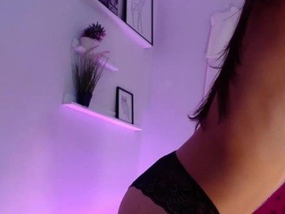 Cristal-dikerson2 nude on Live Cam Girls Room