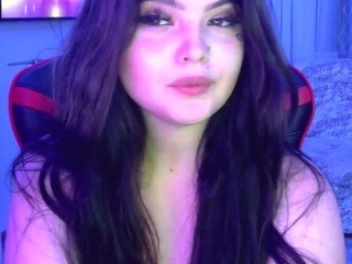 DianaBlackwood nude on Live Cam Girls Room