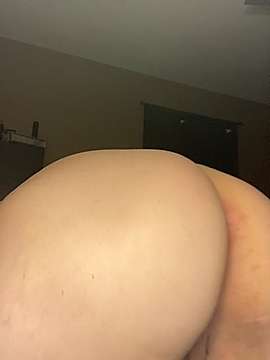 fiftydegreescolder naked stripping on cam for live sex video chat