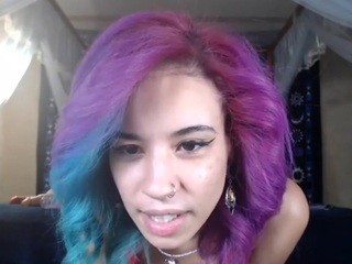 hellogabi30 nude on Live Cam Girls Room