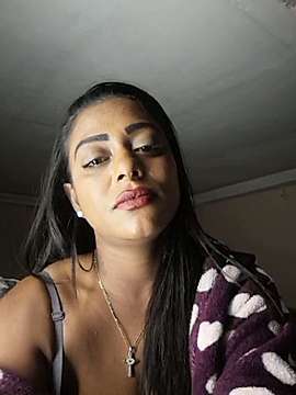 Indianhottie04 naked stripping on cam for live sex video chat