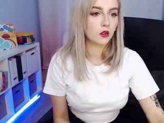 Lisa Boom nude on Live Cam Girls Room