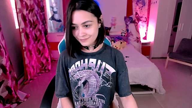 MildredNoils naked stripping on cam for live sex video chat