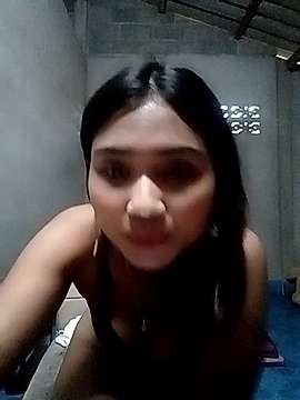Natty-Bigass naked stripping on cam for live sex video chat