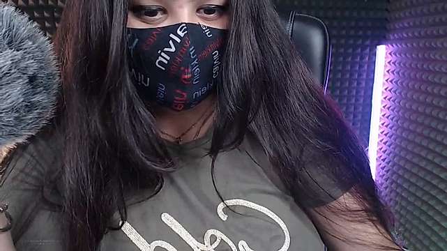 Riyasharma_2021 naked stripping on cam for live sex video chat