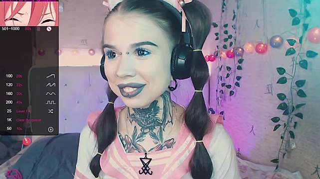 sexinmyblood666 naked stripping on cam for live sex video chat