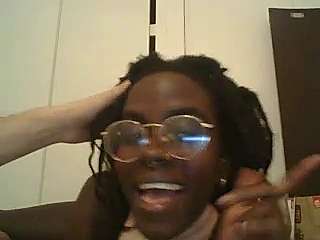 TheEbonyBebe naked stripping on cam for live sex video chat