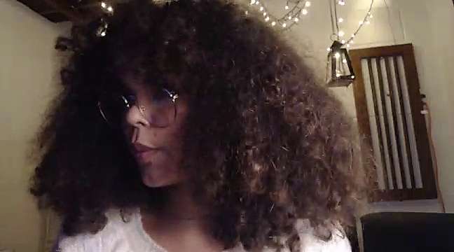 afrogirl__ naked stripping on cam for live sex video chat
