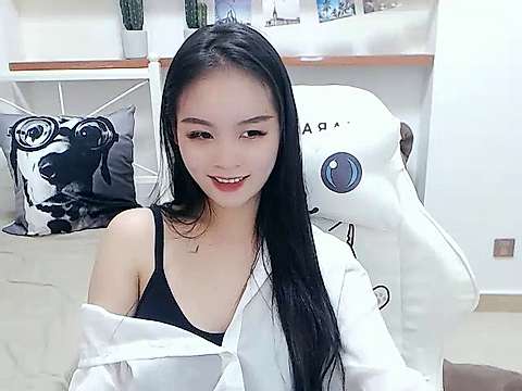 _CARTIER__ naked stripping on cam for live sex video chat