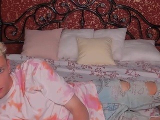 dany-swag nude on Live Cam Girls Room
