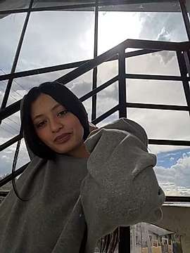 eva_alene naked stripping on cam for live sex video chat