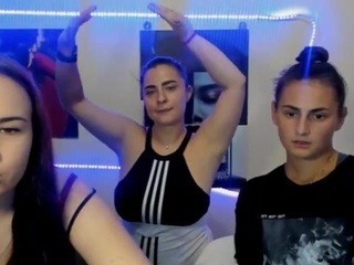 Genevievegabi nude on Live Cam Girls Room