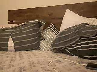 halfasianmilf40s naked stripping on cam for live sex video chat