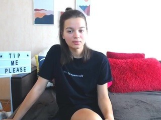 Irene-cool nude on Live Cam Girls Room