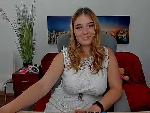Luilili naked stripping on cam for live sex video chat