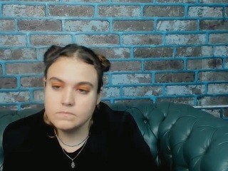 MiaBlacks nude on Live Cam Girls Room