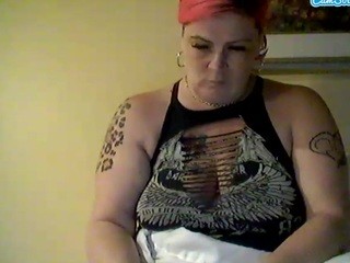Miss good pussy nude on Live Cam Girls Room