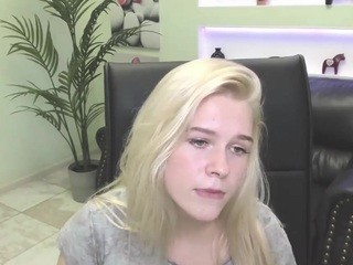 NicoleEliston nude on Live Cam Girls Room