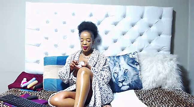 OLIVE968 naked stripping on cam for live sex video chat