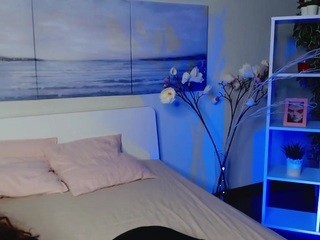 olivia-open nude on Live Cam Girls Room