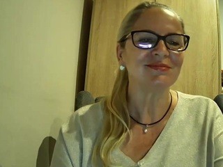 PenelopeAmazing nude on Live Cam Girls Room