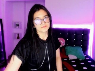 presly-rosse nude on Live Cam Girls Room