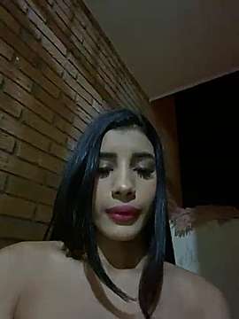 SweetMane_ naked stripping on cam for live sex video chat