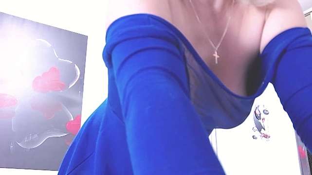 DelyaMonroe naked stripping on cam for live sex video chat