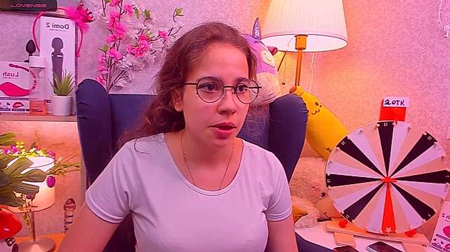 horny_baaby naked stripping on cam for live sex video chat