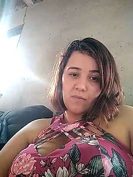 laurinha666 naked stripping on cam for live sex video chat