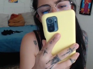 lia-squirt69 nude on Live Cam Girls Room