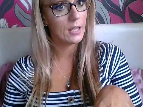 SammiixStars naked stripping on cam for live sex video chat