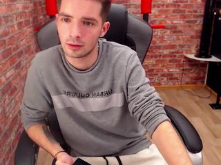 AlexUsher nude on Live Cam Girls Room