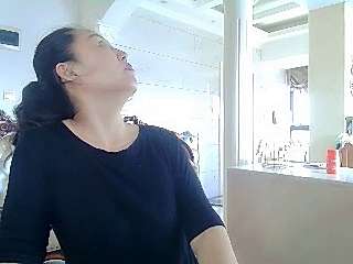 AmySun naked stripping on cam for live sex video chat