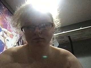brinewton naked stripping on cam for live sex video chat