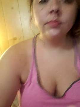 cheychey157 naked stripping on cam for live sex video chat