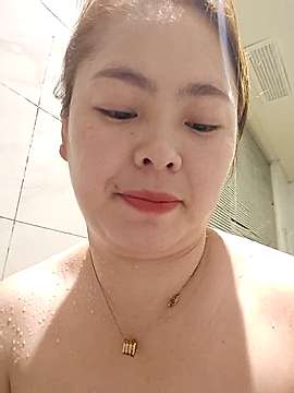 cntina naked stripping on cam for live sex video chat